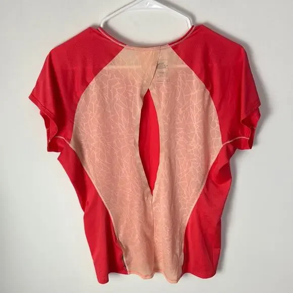 The North Face Top - Women's Large - Picture 4 of 4